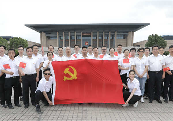 优秀党支部——KU酷游官网二建党支部